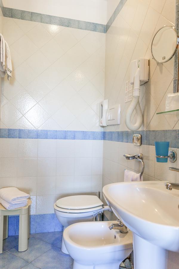 Hotel La Pergoletta Сант-Агата-суи-Дуэ-Гольфи Экстерьер фото